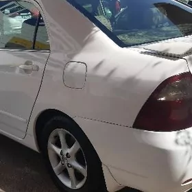 Toyota Corolla 2005