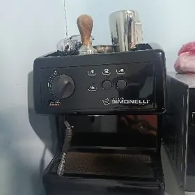 kofe coffe aparat simonelli