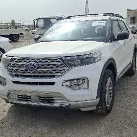 Ford Explorer 2022