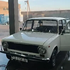 Lada 2104 1980