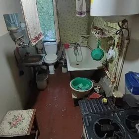 Satlyk jay Karkas dom 3komnat