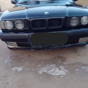BMW 525 1989