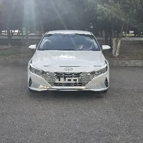 Hyundai Elantra 2021