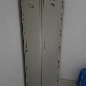 железный шкаф. demir ṣkaf