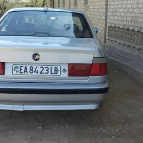 BMW 330 1993