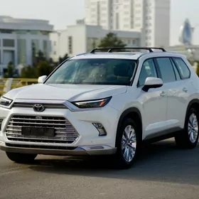 Toyota Grand Highlander 2024