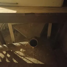 люстры,тумб-ка дер-нная,под-ка