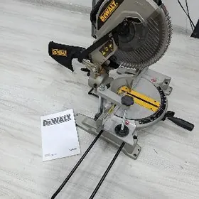 dewalt uglorez