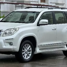 Toyota Land Cruiser Prado 2013