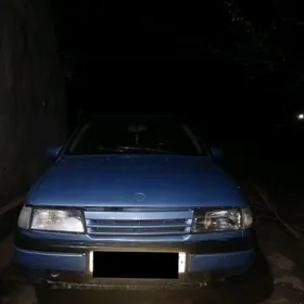Opel Vectra 1992