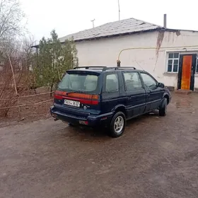 Mitsubishi Chariot 1995