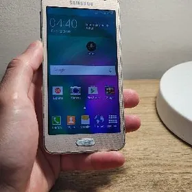 SAMSUNG A3 15