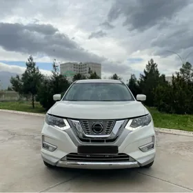 Nissan Rogue 2020