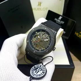 Hublot sagat часы