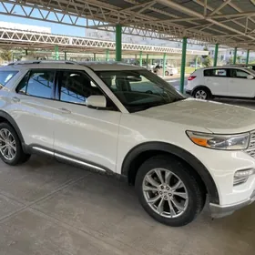 Ford Explorer 2021