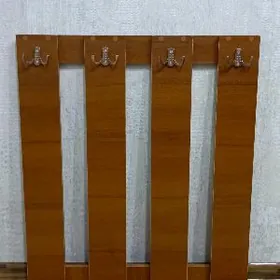 Вешалка/Wesalka