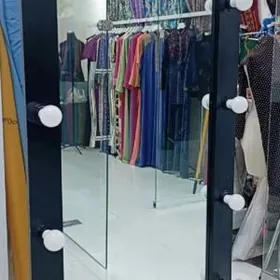 Aýna зеркало