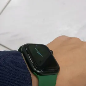 Apple Watch 7