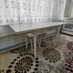 Стол 140×75 б/у