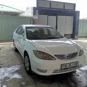 Toyota Camry 2003