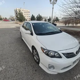 Toyota Corolla 2013