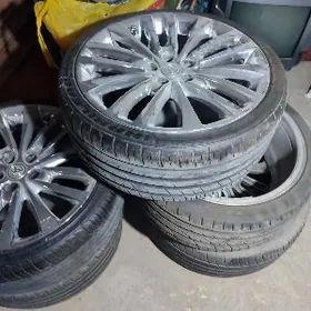 Продается автомобильные калеса