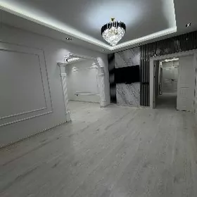 LENIN SAYOLY UGRY POLELITKA