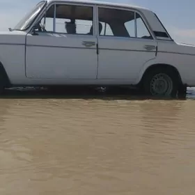 Lada 2106 1985