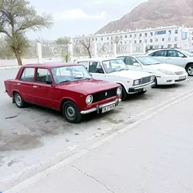 Lada 2104 1987