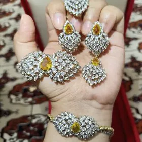 Kamplekt komplekt nabor