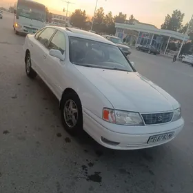 Toyota Avalon 1999