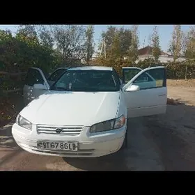 Toyota Camry 1998