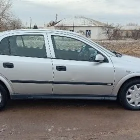 Opel Astra 1998