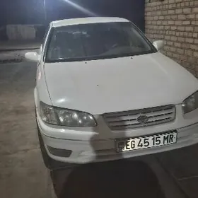 Toyota Camry 1998