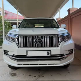 Toyota Land Cruiser Prado 2020