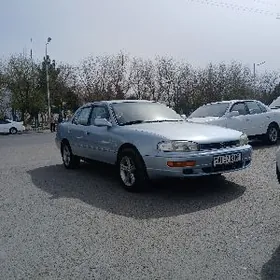Toyota Camry 1993