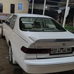 Toyota Camry 1998