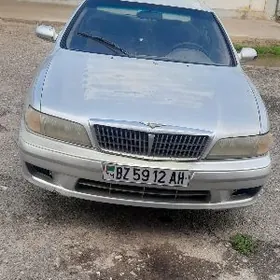 Nissan Cefiro 1995