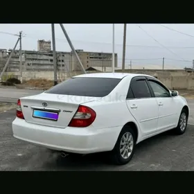 Toyota Camry 2003
