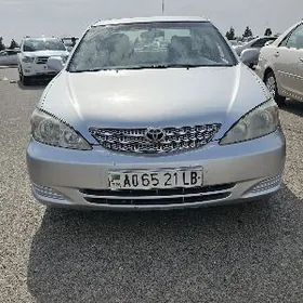 Toyota Camry 2004