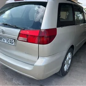 Toyota Sienna 2005