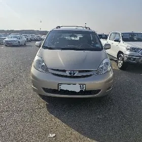 Toyota Sienna 2008