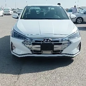 Hyundai Elantra 2020