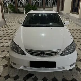Toyota Camry 2005