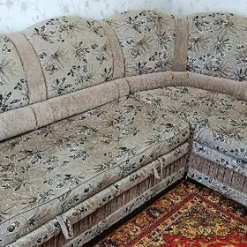 Угловой диван