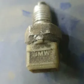 Bmw zadniy cyra yakyan