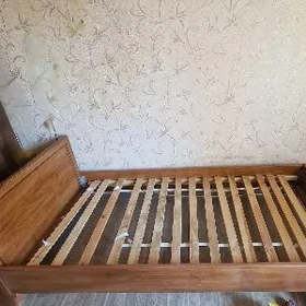 Кровать Krowat