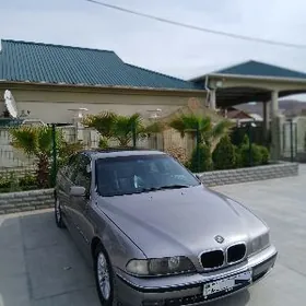 BMW 528 2000