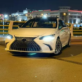Lexus ES 350 2023