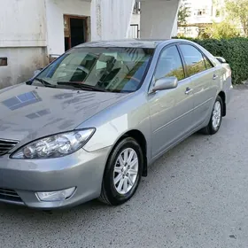 Toyota Camry 2005